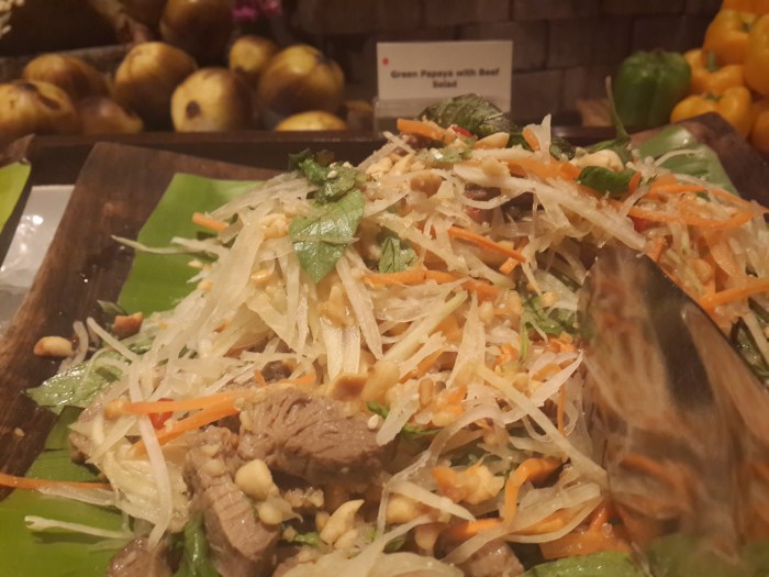 Beef and Green Papaya Salad