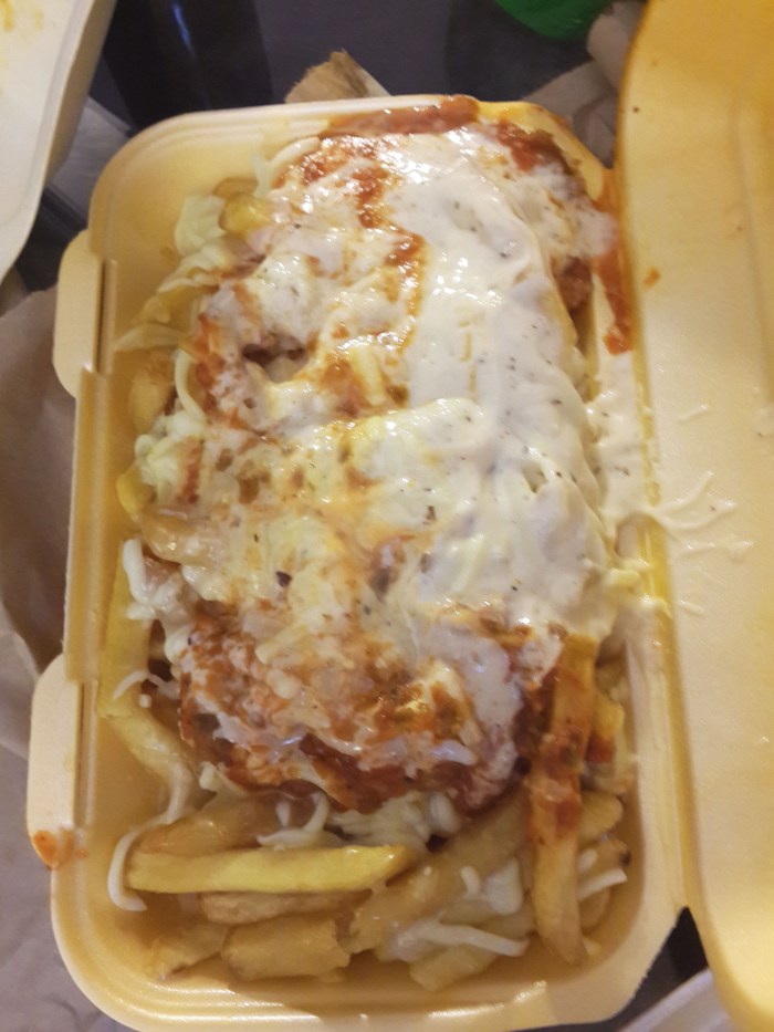 Chips Sauce and Cheese 